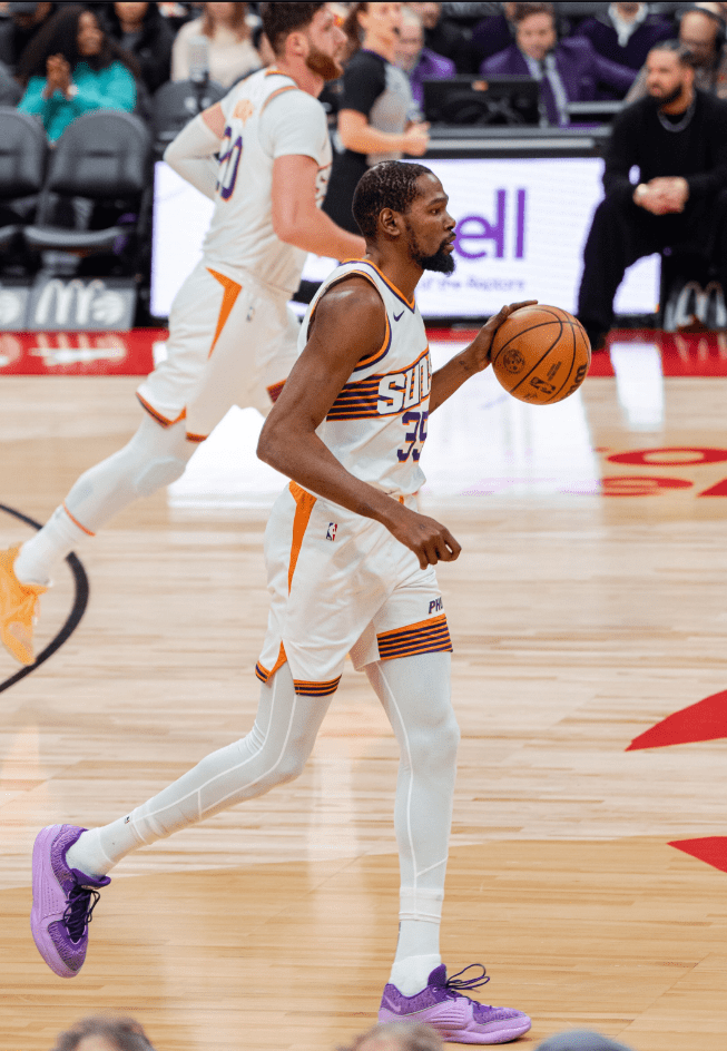 转折点上海申花手感冰凉；欧超杯加时末段攻防权衡；信心回归；纪律约束更严格的简单介绍